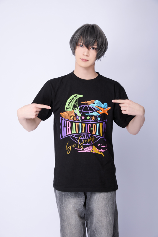 ワールドツアーTシャツ